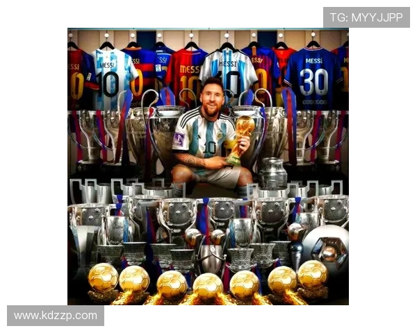 全球足球明星排名前三的传奇球员及其辉煌成就解析 全球足球明星排名前三的传奇球员及其辉煌成就解析