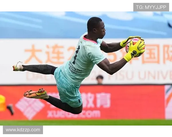 加纳足球明星训练基地助力年轻球员梦想成真与国际接轨