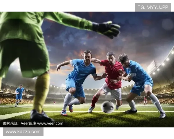 足球明星精彩瞬间全景展示与艺术画像欣赏合集